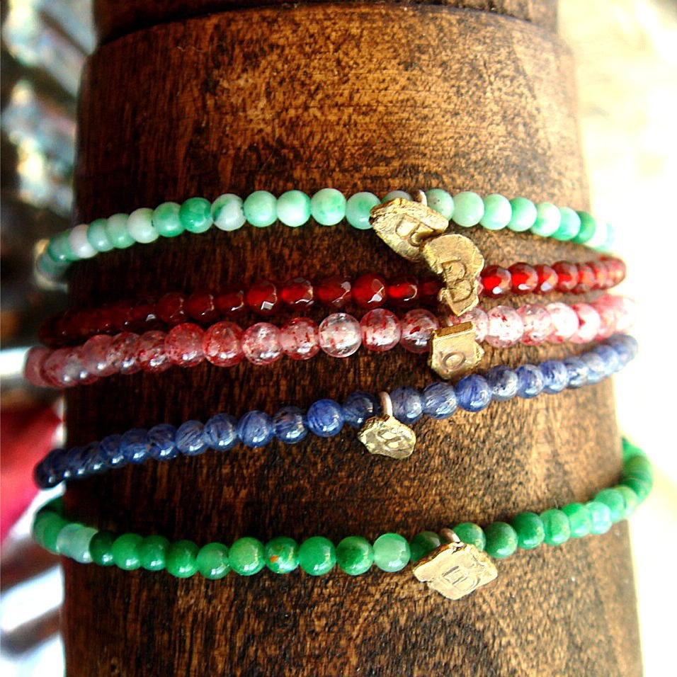 ピンクエピドート3㎜ラウンド ビーズブレスレット