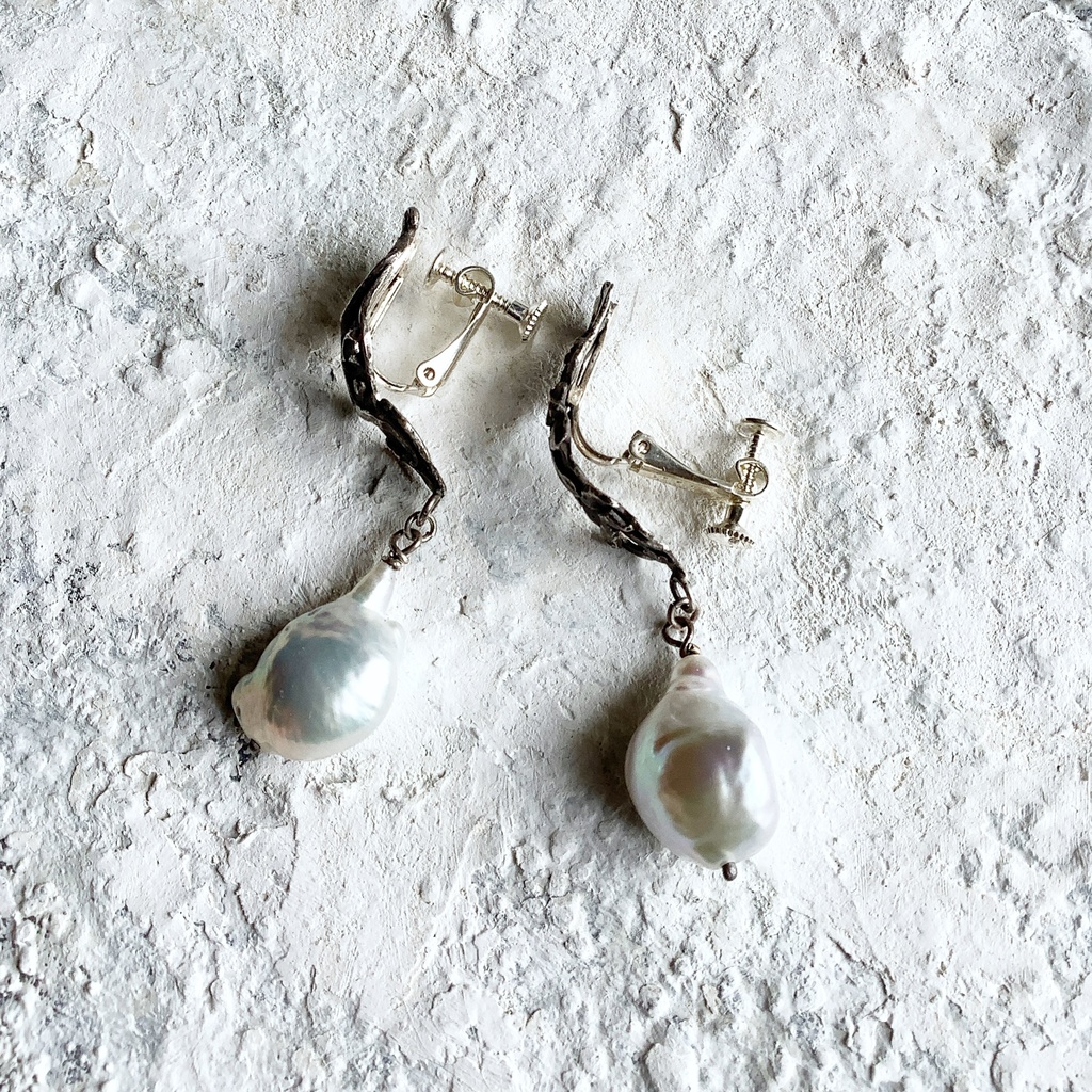 TTイヤリング バロックパール