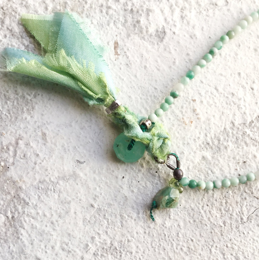 ソーシュライト ラウンド2㎜ ブレスレット