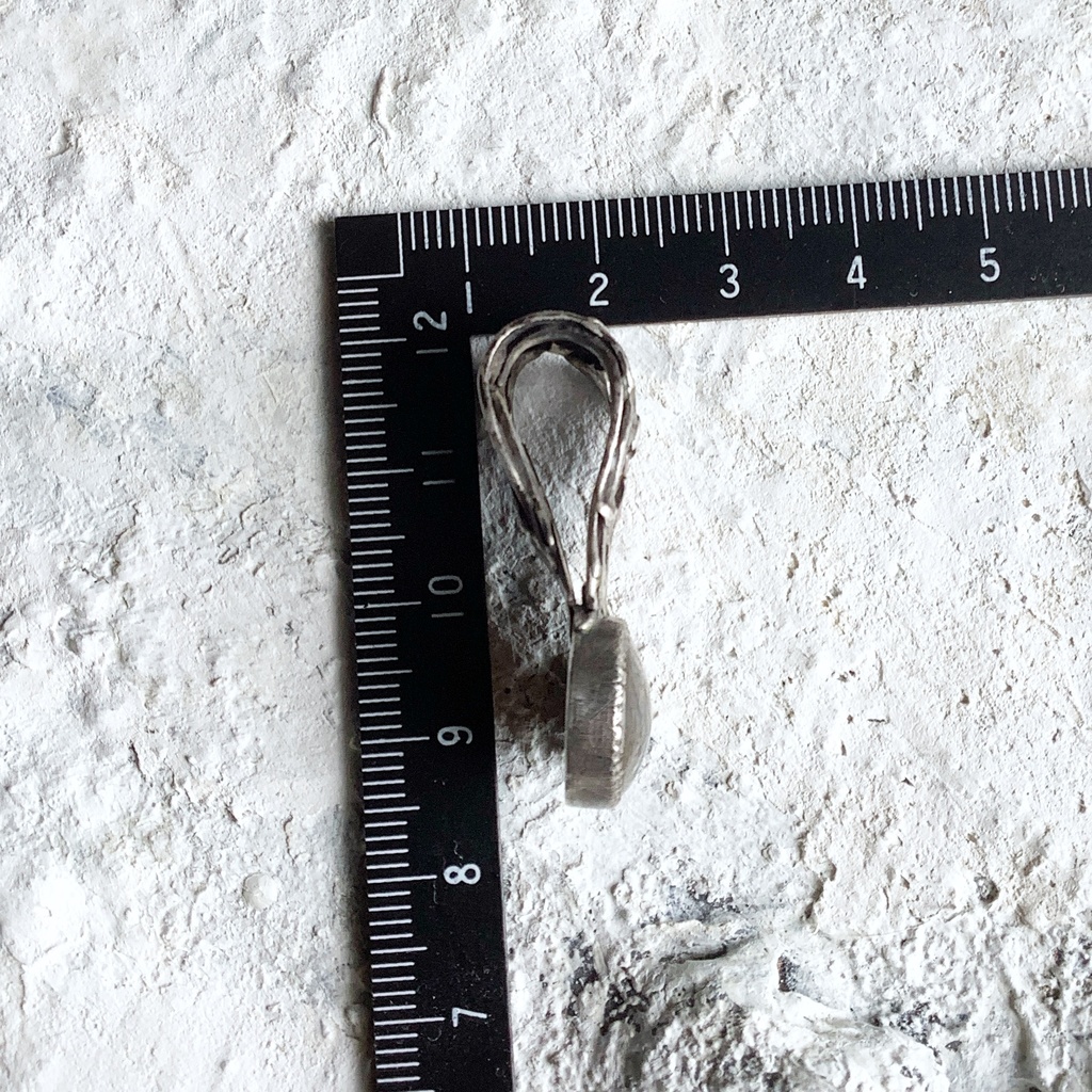 TTペンダント ラブラドライト