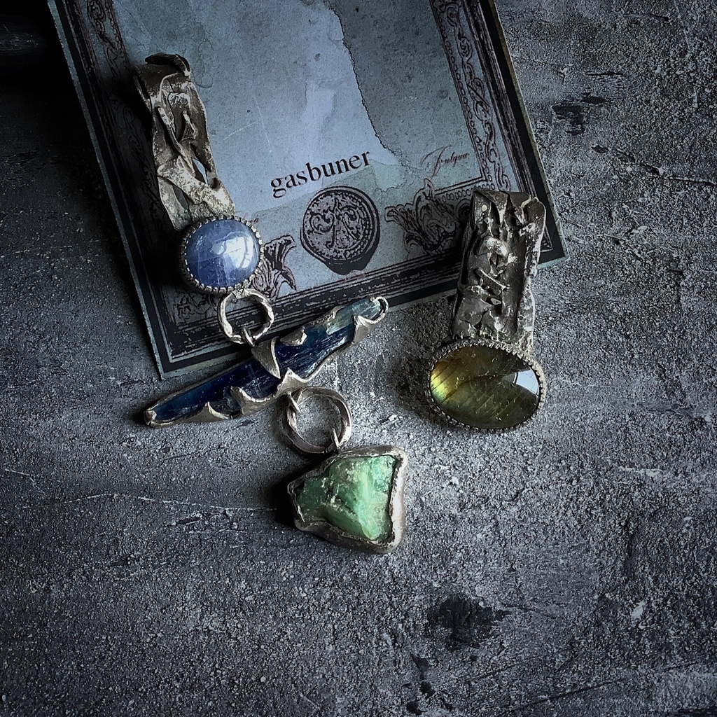 TTペンダント ラブラドライト