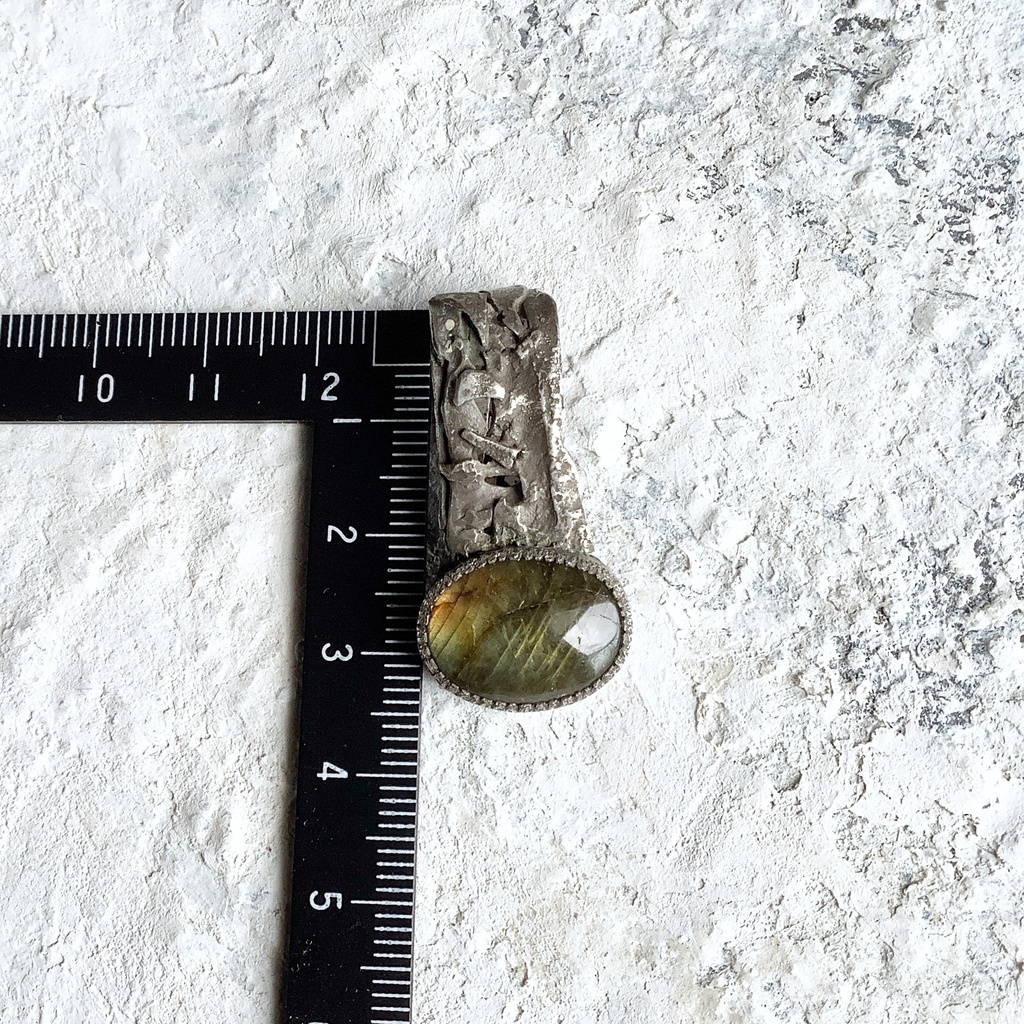 TTペンダント ラブラドライト