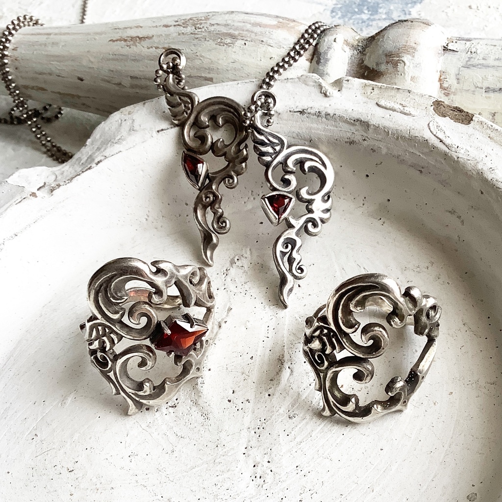 ハートの王様 リング