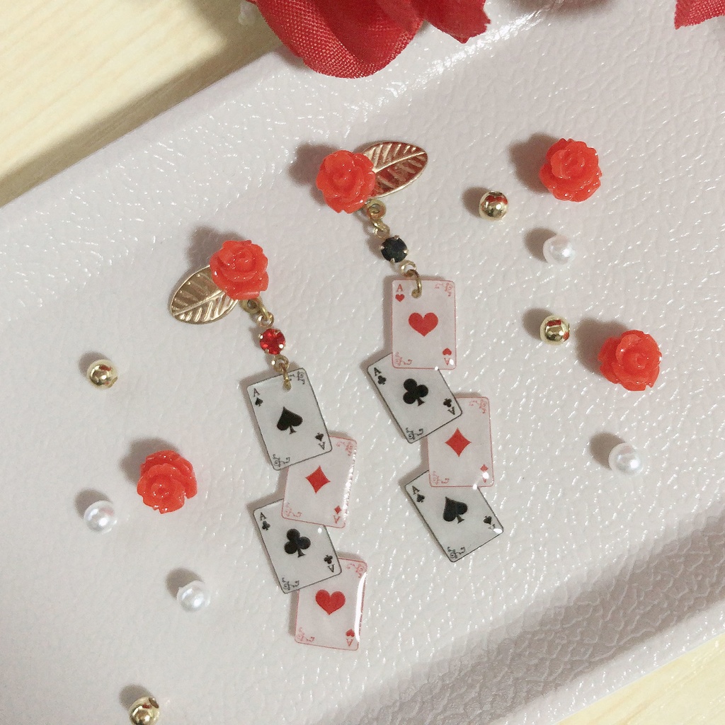 不思議の国のアリス【トランプ】イヤリング/ピアス