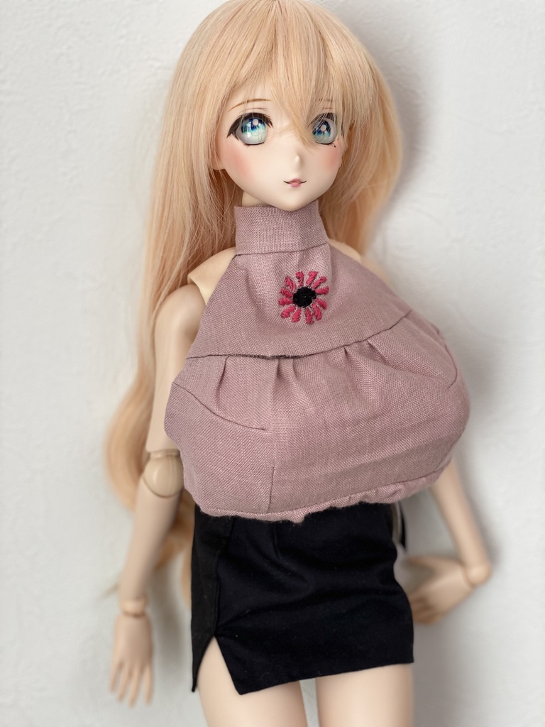 DD・DDdy 刺繍入りノースリーブブラウス（くすみピンク）