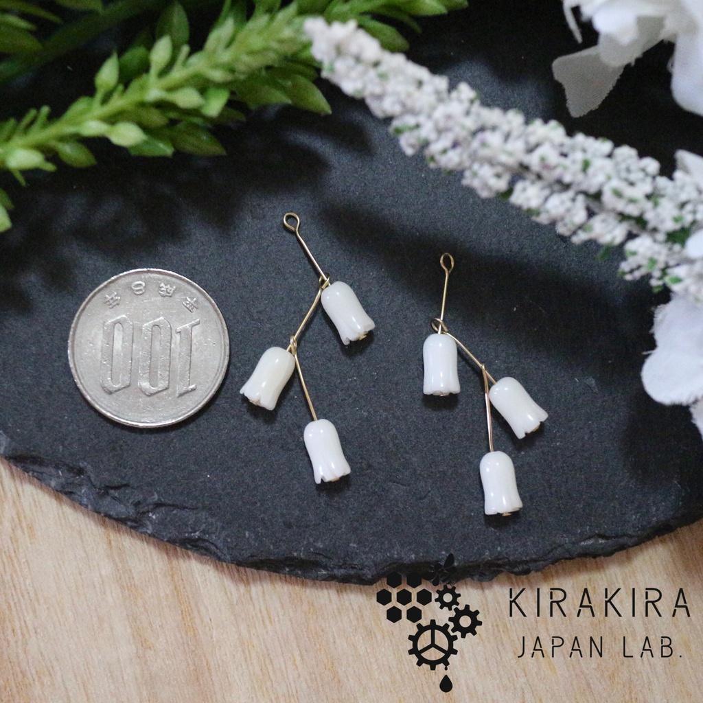 白珊瑚 ホワイトコーラル 花の蕾ジグザグピアスorイヤリング Kirakira Japanlab Booth