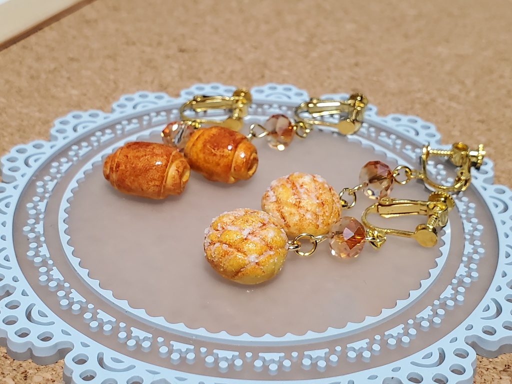 パン【イヤリング&ペンダント】