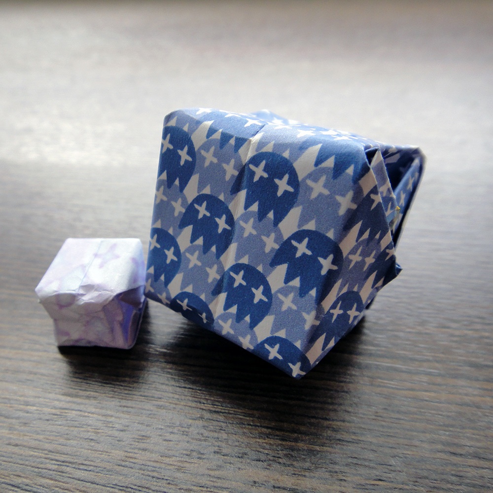 AMミニぬりえ~ふしぎなキャラクター編