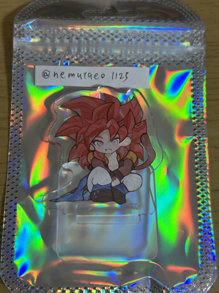 4形態アクリルスタンド