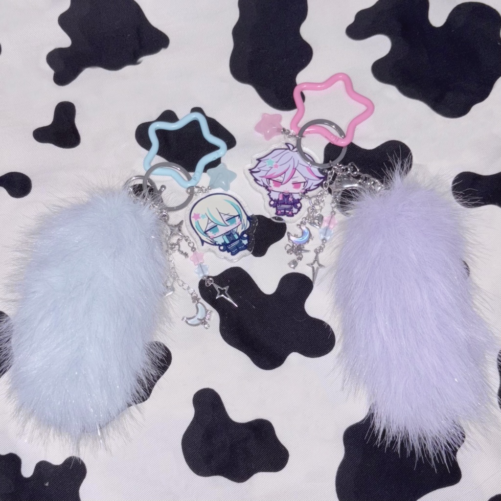 ダクメアしっぽ付きアクリルキーホルダー