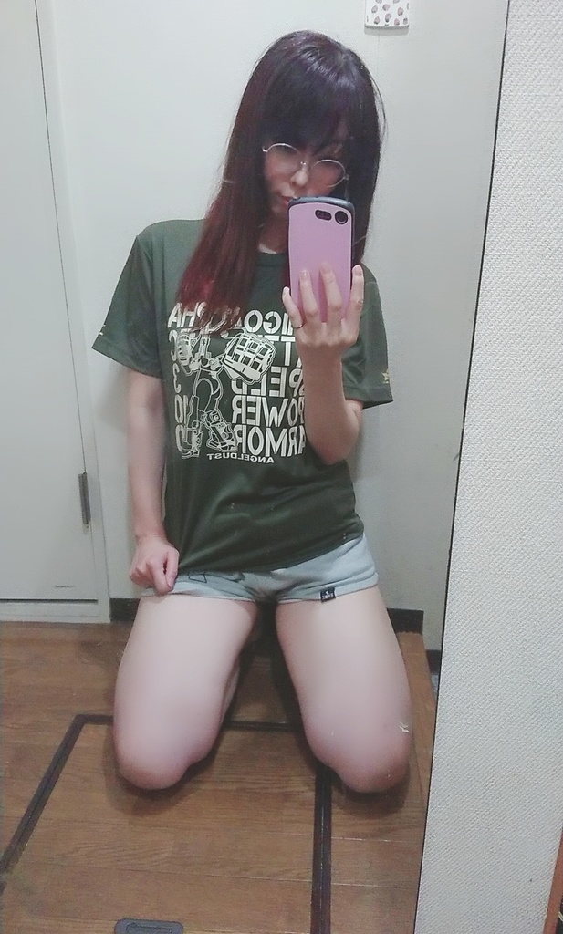 いちごアルファTシャツ