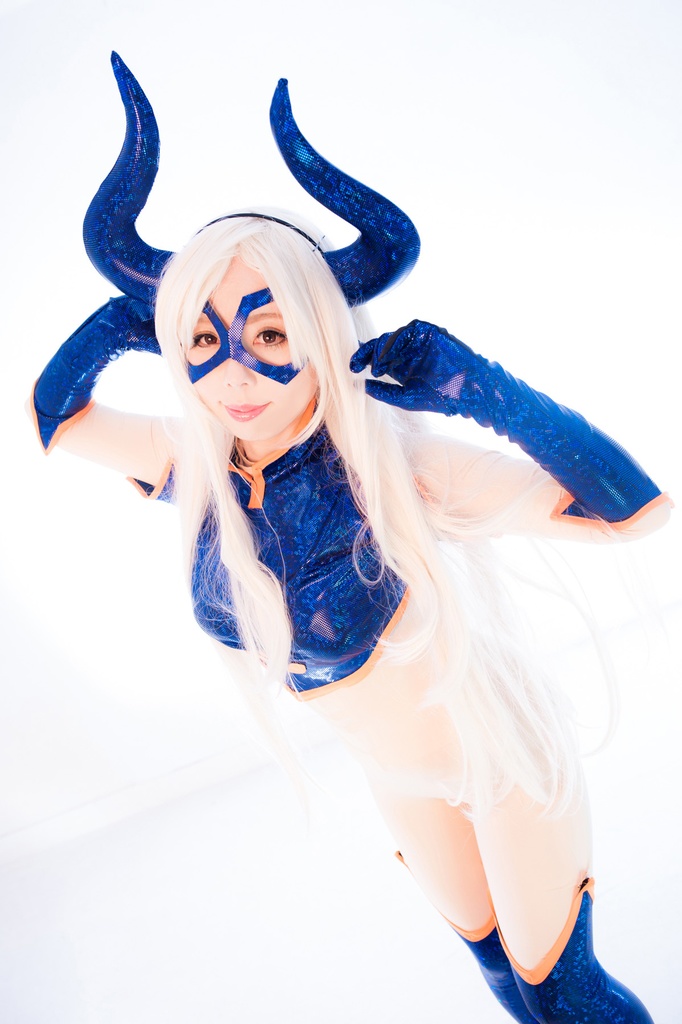 C97既刊コスプレ写真集Mrレディ(ヒロアカ)・ハントレス(バットマン)