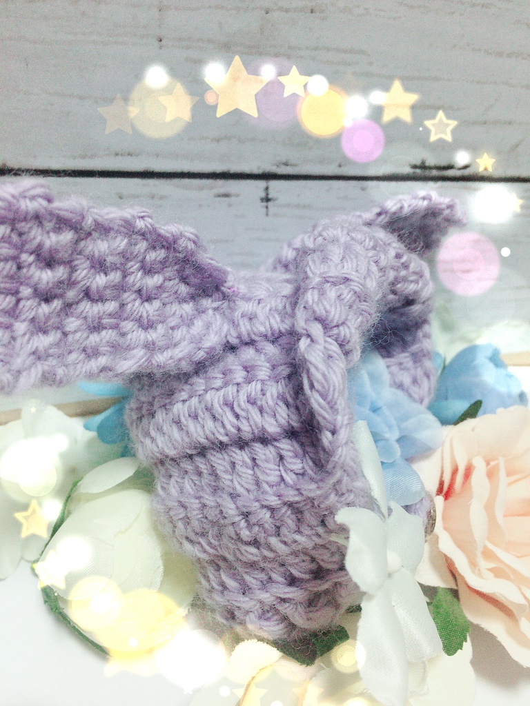 毛糸のアニマルフード付きスヌード(兎)