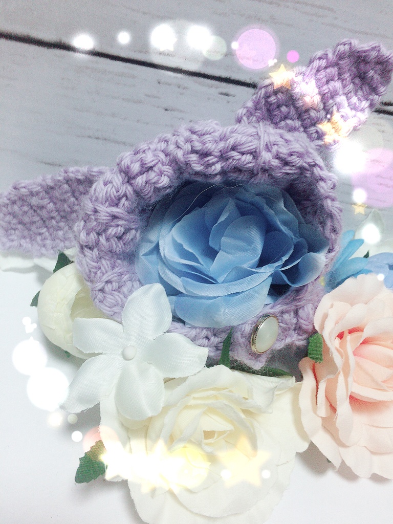 毛糸のアニマルフード付きスヌード(兎)