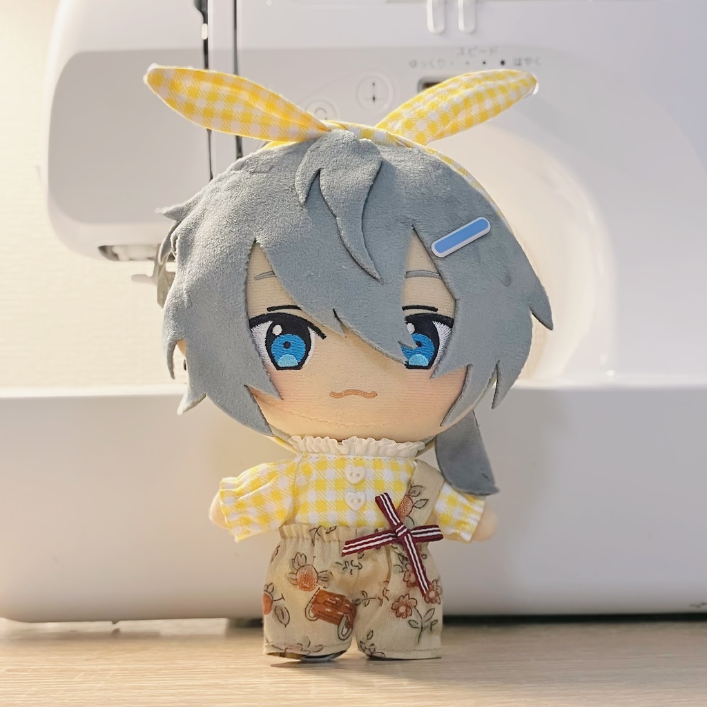 【8/12 20:00~】チャック柄トップス