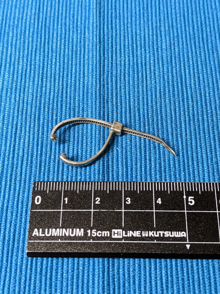 シルバーアクセサリー 結束バンドカフ 片耳用 送料込