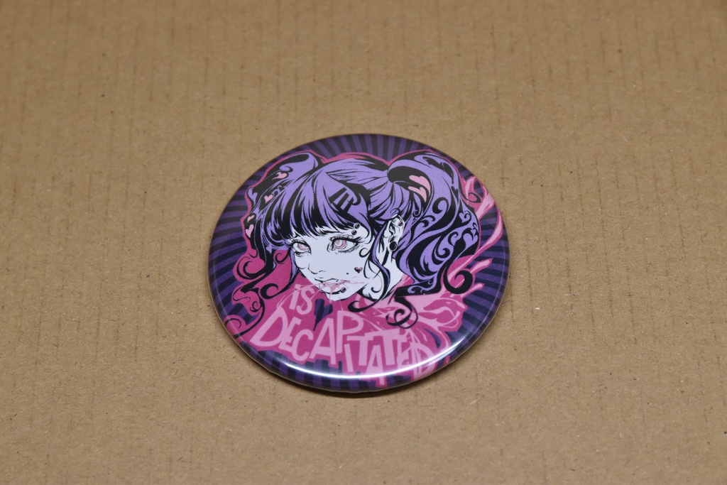SALE 缶バッジ "GIRL is DECAPITATED" 58mm 300円→100円