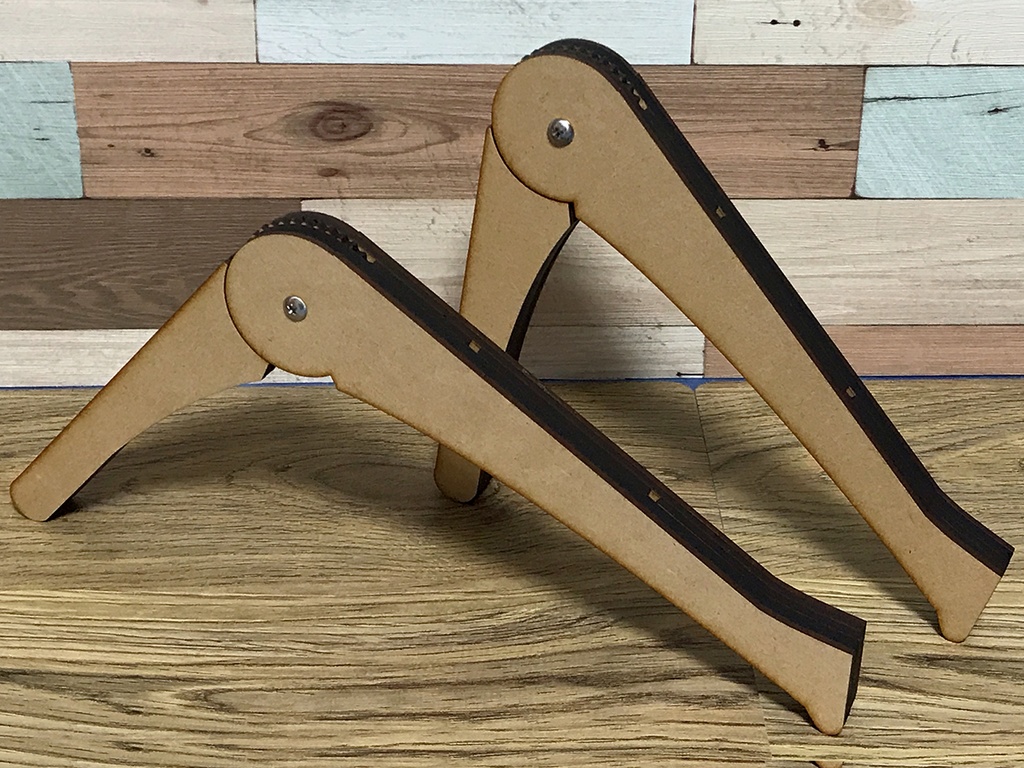 Cintiq Pro 24用 傾斜角可変スタンド 25度~45度 キーボード下置き型