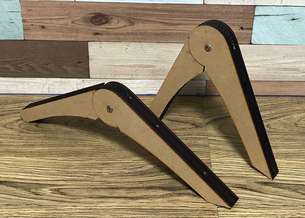 Cintiq Pro 24用 傾斜角可変スタンド 25度~45度