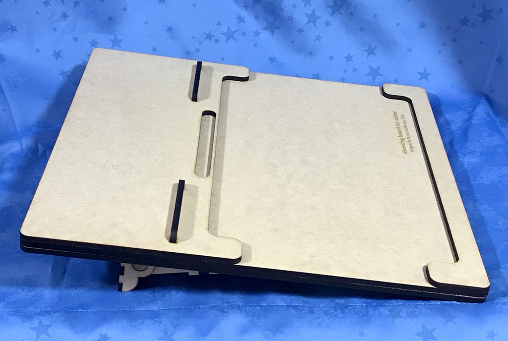 Cintiq 13HD用 キーボード台付きスタンド