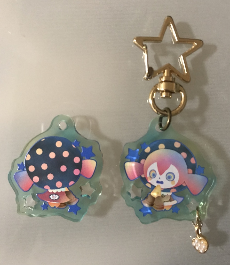 べべアクリルキーホルダー