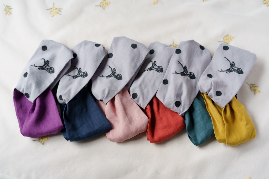 鹿の刺繍ターバン