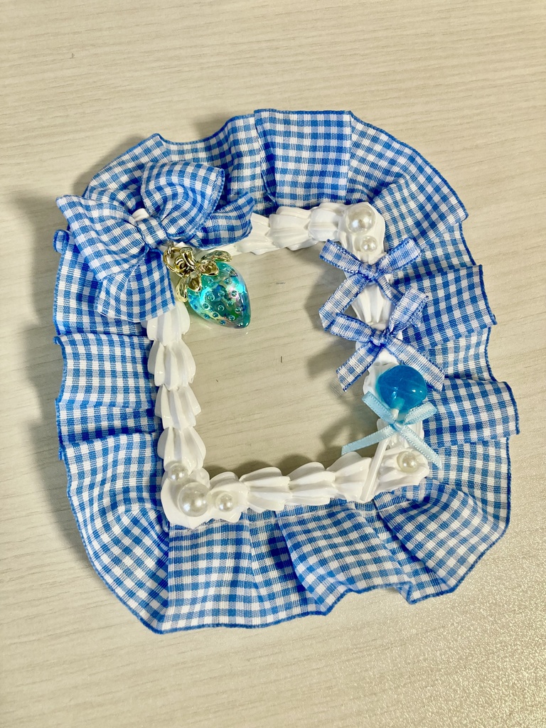 【B8】ホイップデコ　トレカケース