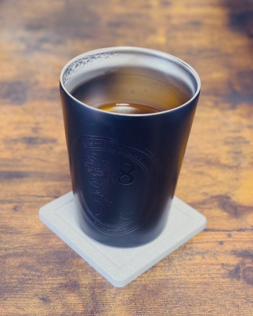 ロゴ風ミニ水筒&ブラックタンブラー