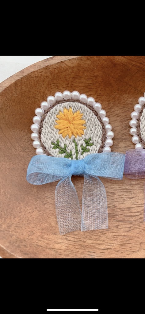 KBNイメージお花刺繍ブローチ