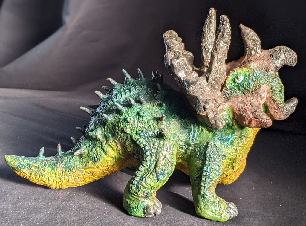 ディフォルメ・トリケラトプス