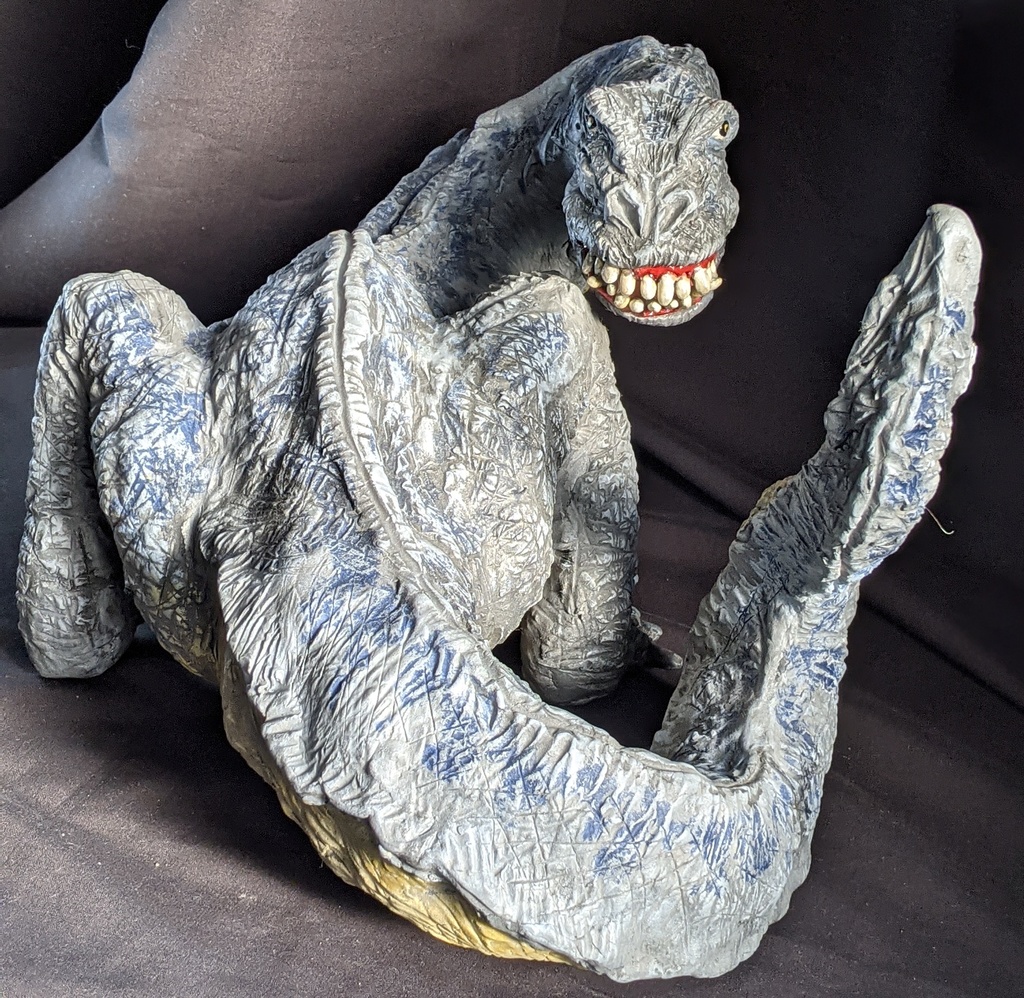 ディフォルメ・ブロントサウルス