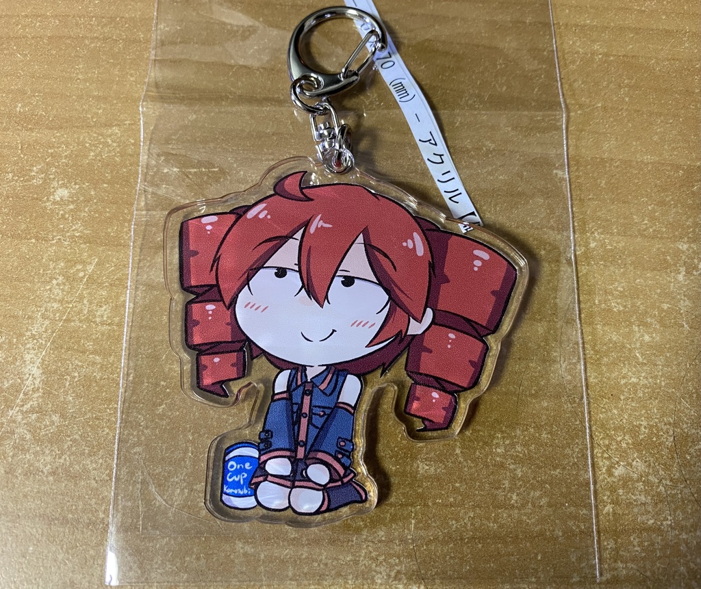 おすわりUテトさんアクキー