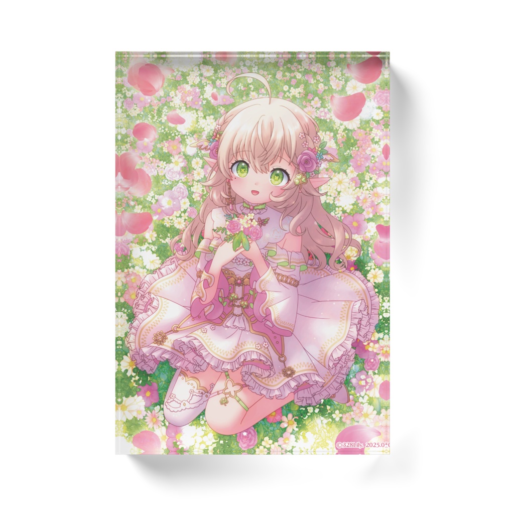 【三葉リリィ】アクリルブロック《幸せをどうぞ☘》