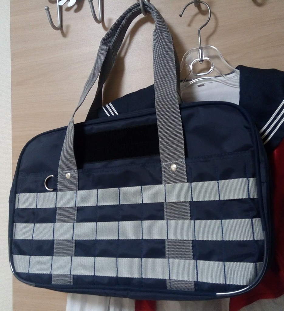 タクティカルスクールバッグ Molle３ 戦術袋物 Booth