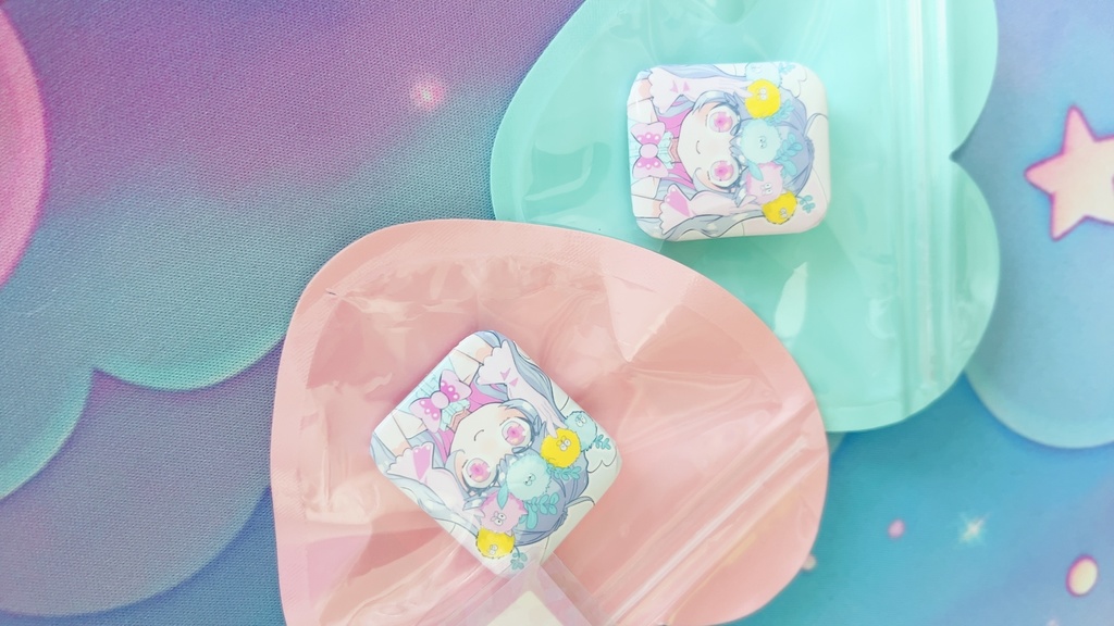 【残り2点】スクエア缶バッチ(ケモノ冠👑)