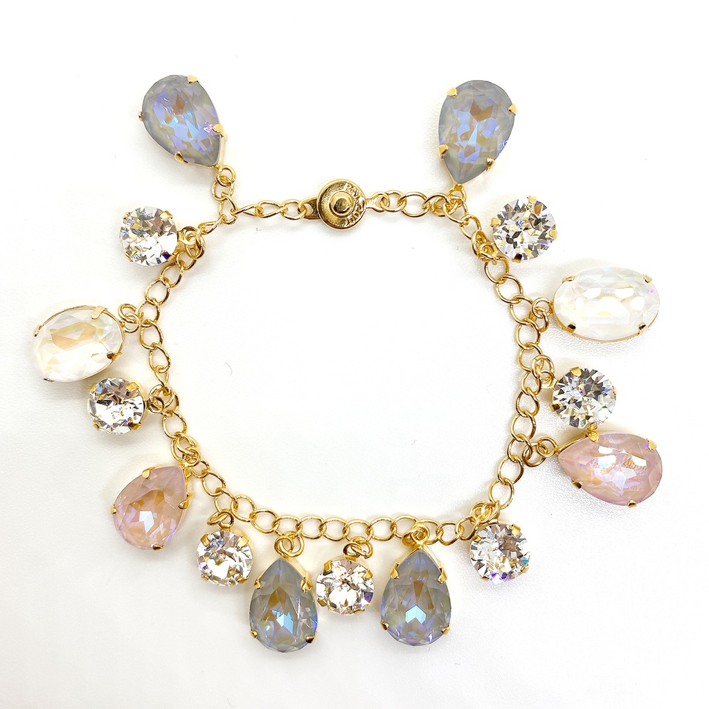 『パーティで女の子に話しかけるには』イメージブレスレット