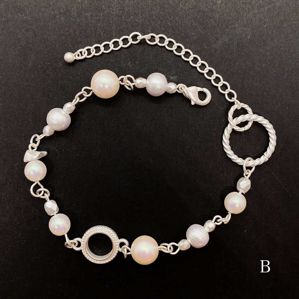 『白いリボン』イメージブレスレット