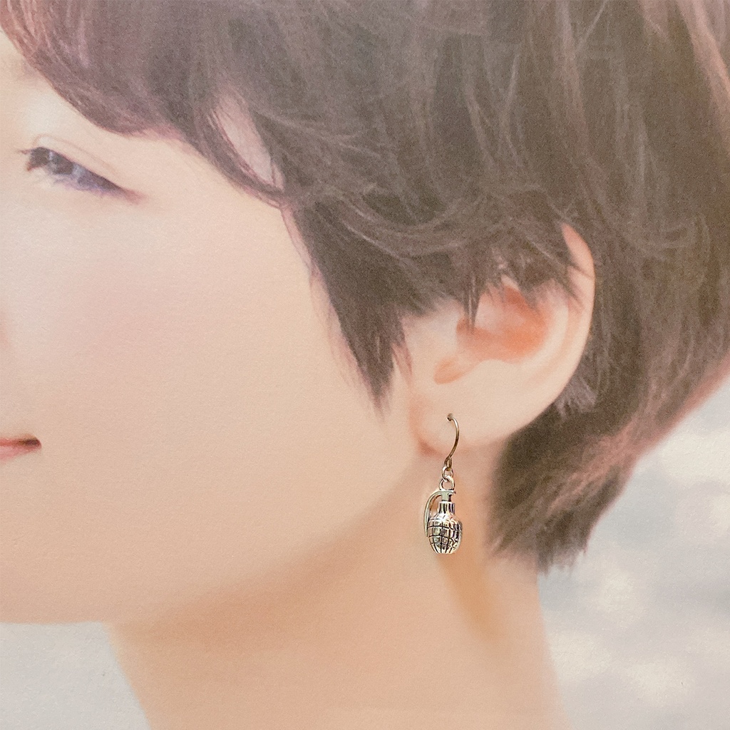 『ロード・オブ・ウォー』イメージピアス・イヤリング