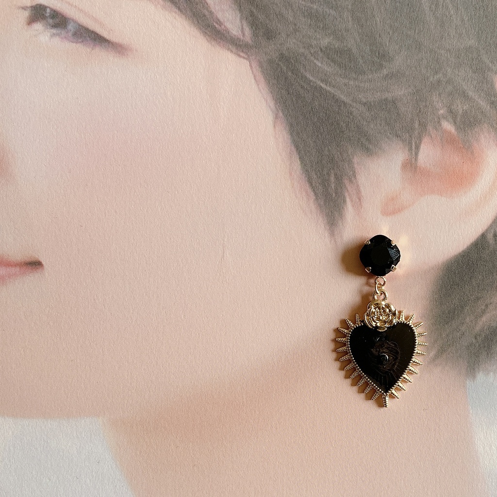 『ワイルド・アット・ハート』イメージピアス・イヤリング