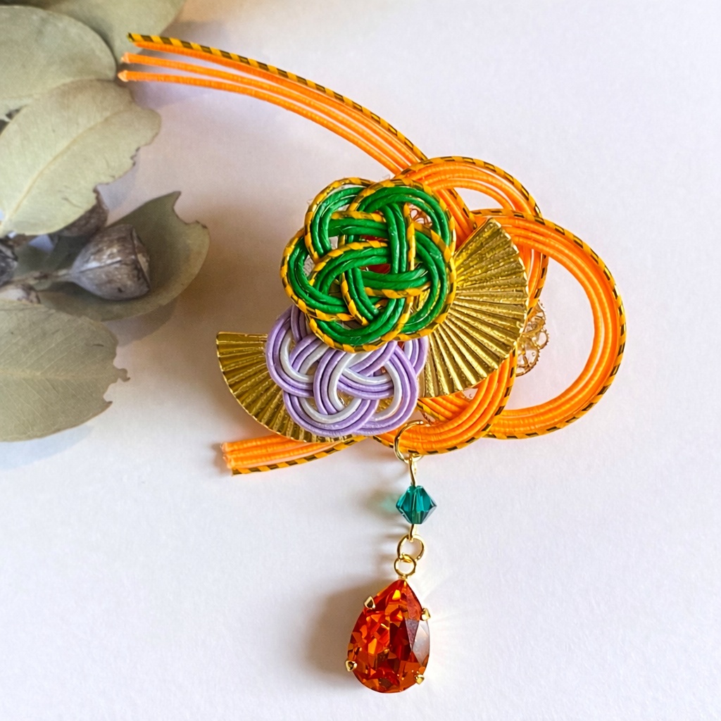 どついたれ本舗イメージブローチ