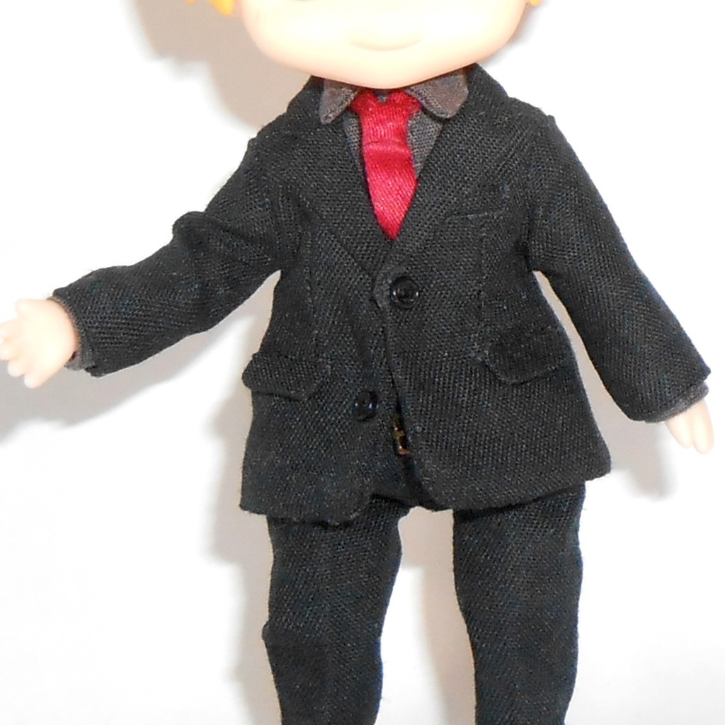 ねんどろいどどーる用 スーツセット 前閉じ