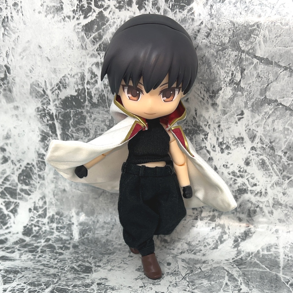 ねんどろいどどーる オビツ11用 マント マントコート 外套 フード付き 襟付き 黒 白 ハンドメイド