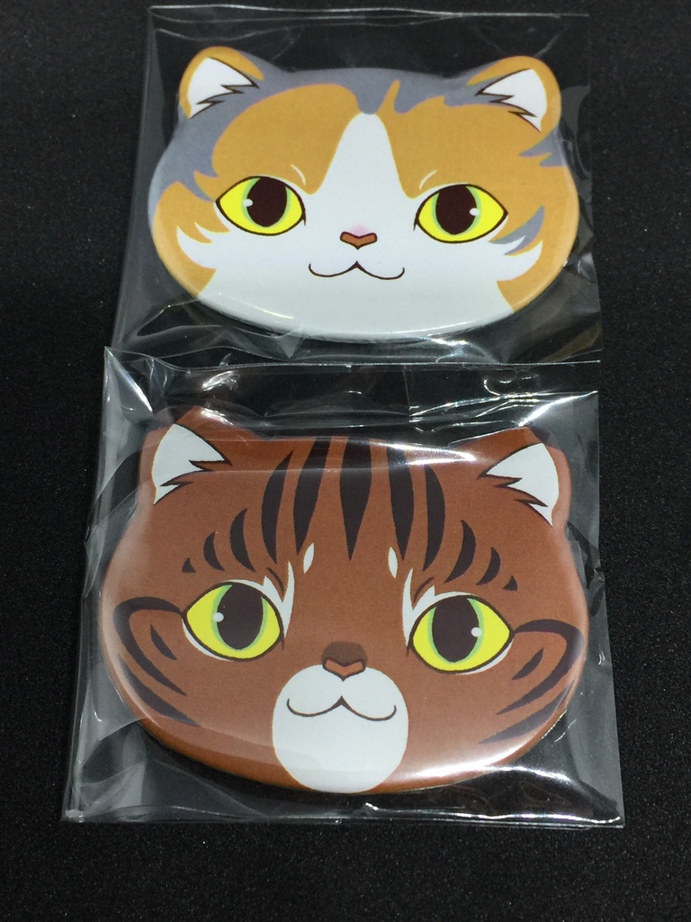 ねこ型缶バッチ