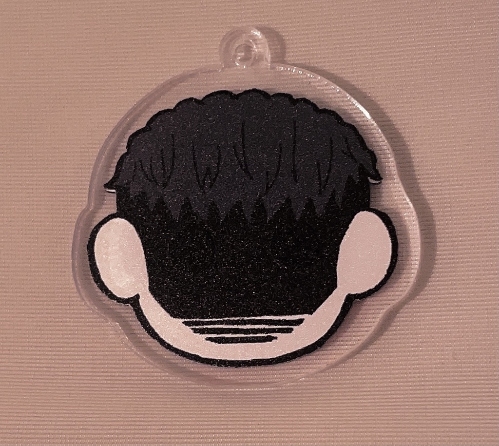 おめめが動くよ!尾形アクキー