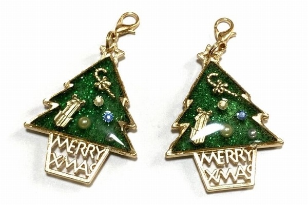 クリスマスツリー 降新