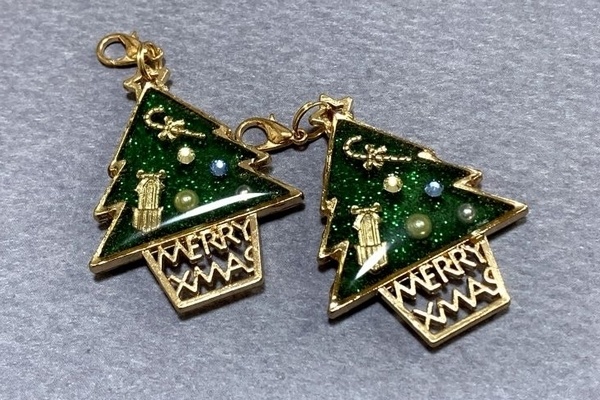 クリスマスツリー 降新