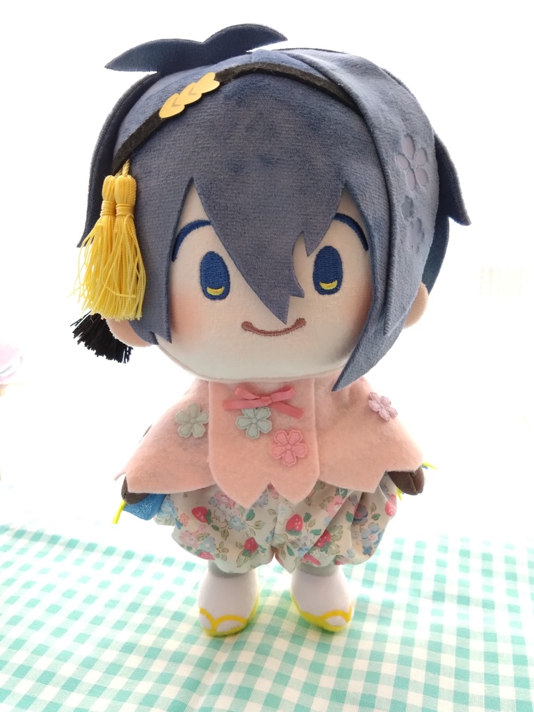 さくらのケープとサロペット