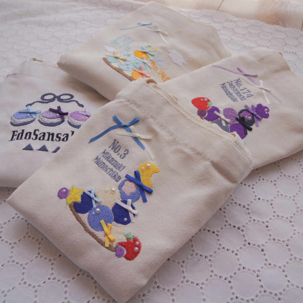 【8/10 22時〜頒布予定】マカロン✕刺繍トート 三日月宗近*鵜飼派*江戸三作*水心子正秀