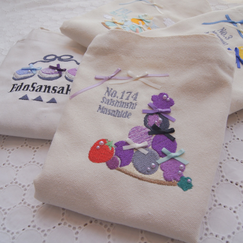 【8/10 22時〜頒布予定】マカロン✕刺繍トート 三日月宗近*鵜飼派*江戸三作*水心子正秀