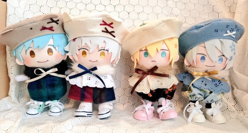 【2/14 22時〜頒布予定】20cmぬい用☃️冬服数種